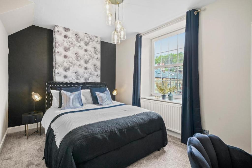 Deluxe 5 Bed In Central Whitby - Parking - Hot Tub Екстер'єр фото